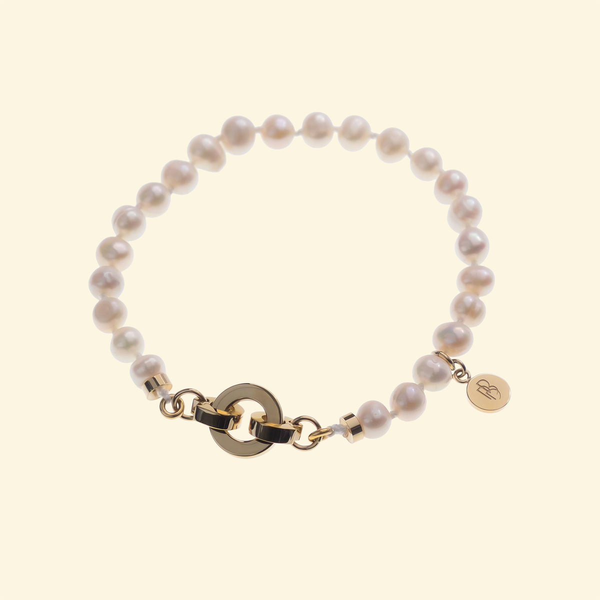 PERLITA Bracelet — Freshwater Pearls & Gold 19.5 cm, BETTENCOURT jewellery — with the extension ring fitted