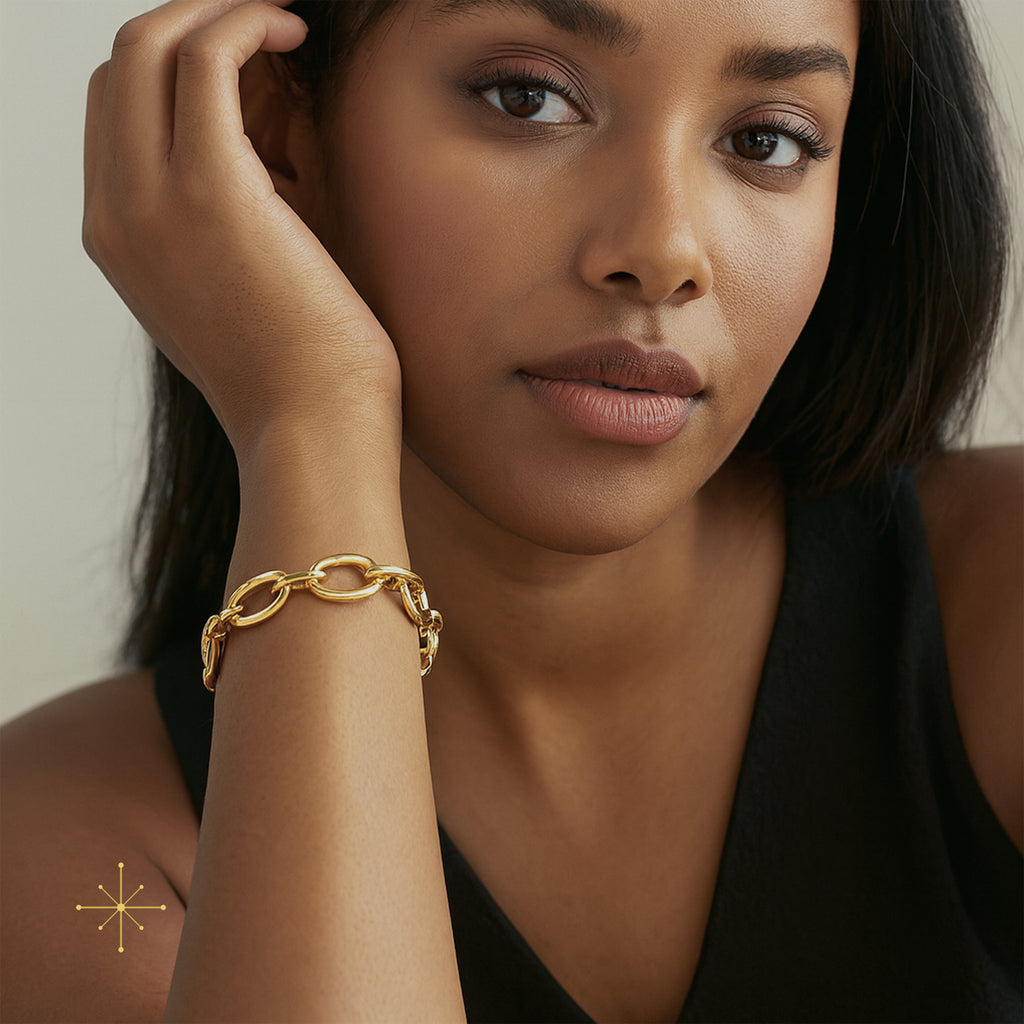 MATHILDE Bracelet — Gold Oval Link, BETTENCOURT jewellery — view 3 (AI-assisted image)