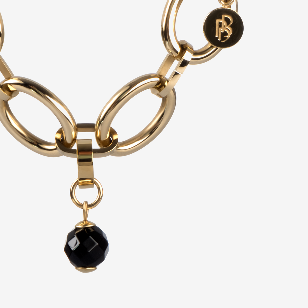NERA Pendant — Black Agate, BETTENCOURT jewellery — view 5